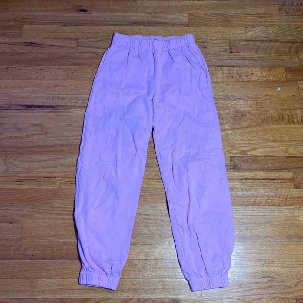 Brandy Melville sweatpants in pink